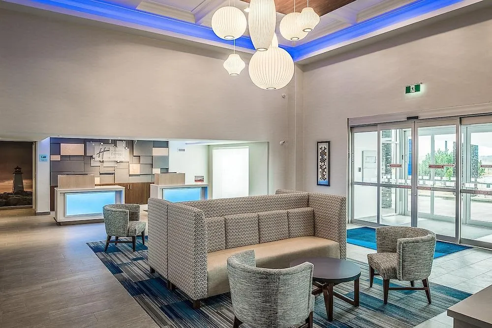 Holiday Inn Express & Suites Halifax - Bedford By Ihg 3*,