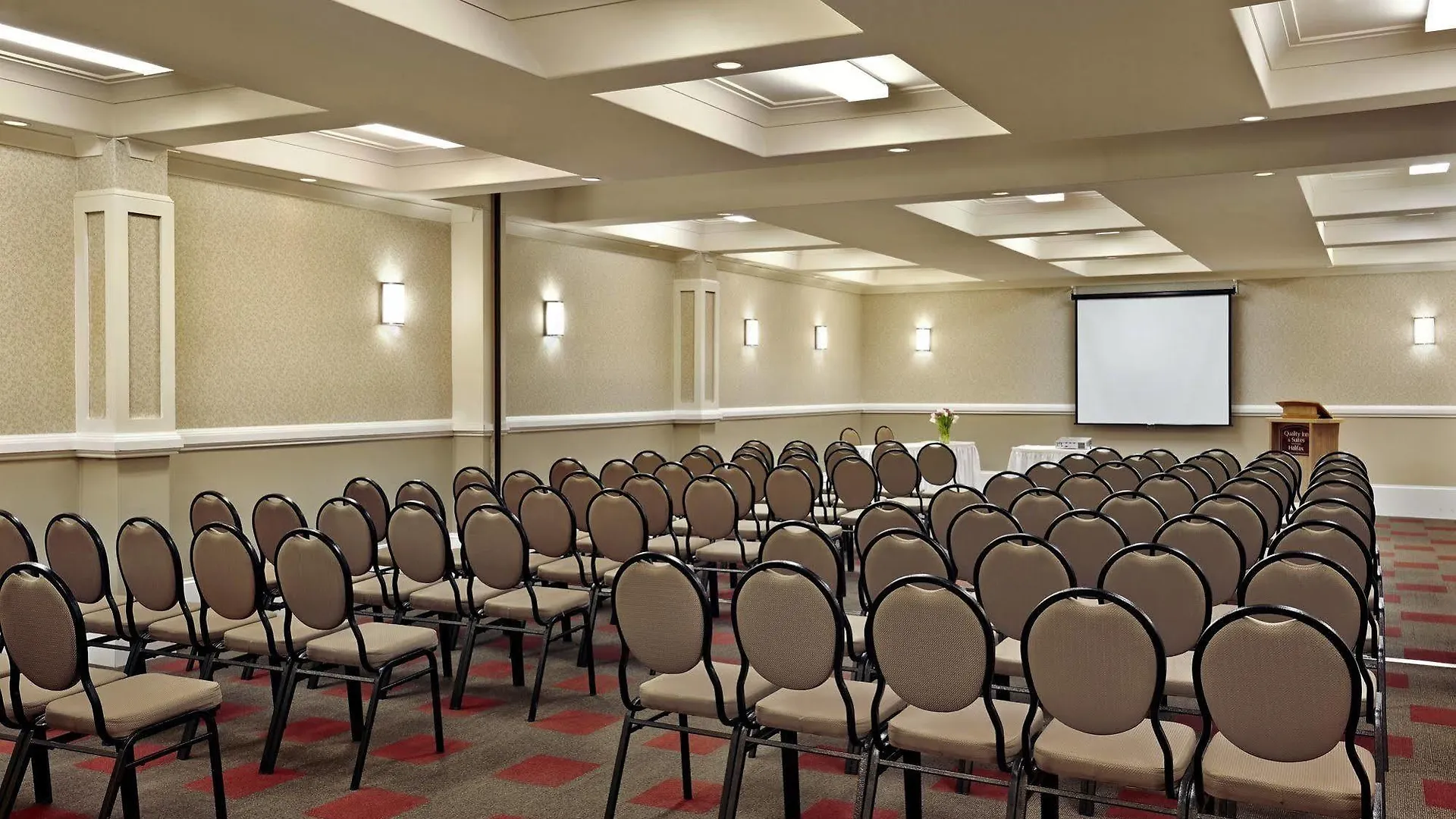 Holiday Inn Express & Suites Halifax - Bedford By Ihg 3*,